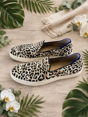 Rothy’s Retired Camo Cat Slip On Sneakers Size 9 w/ Original Box